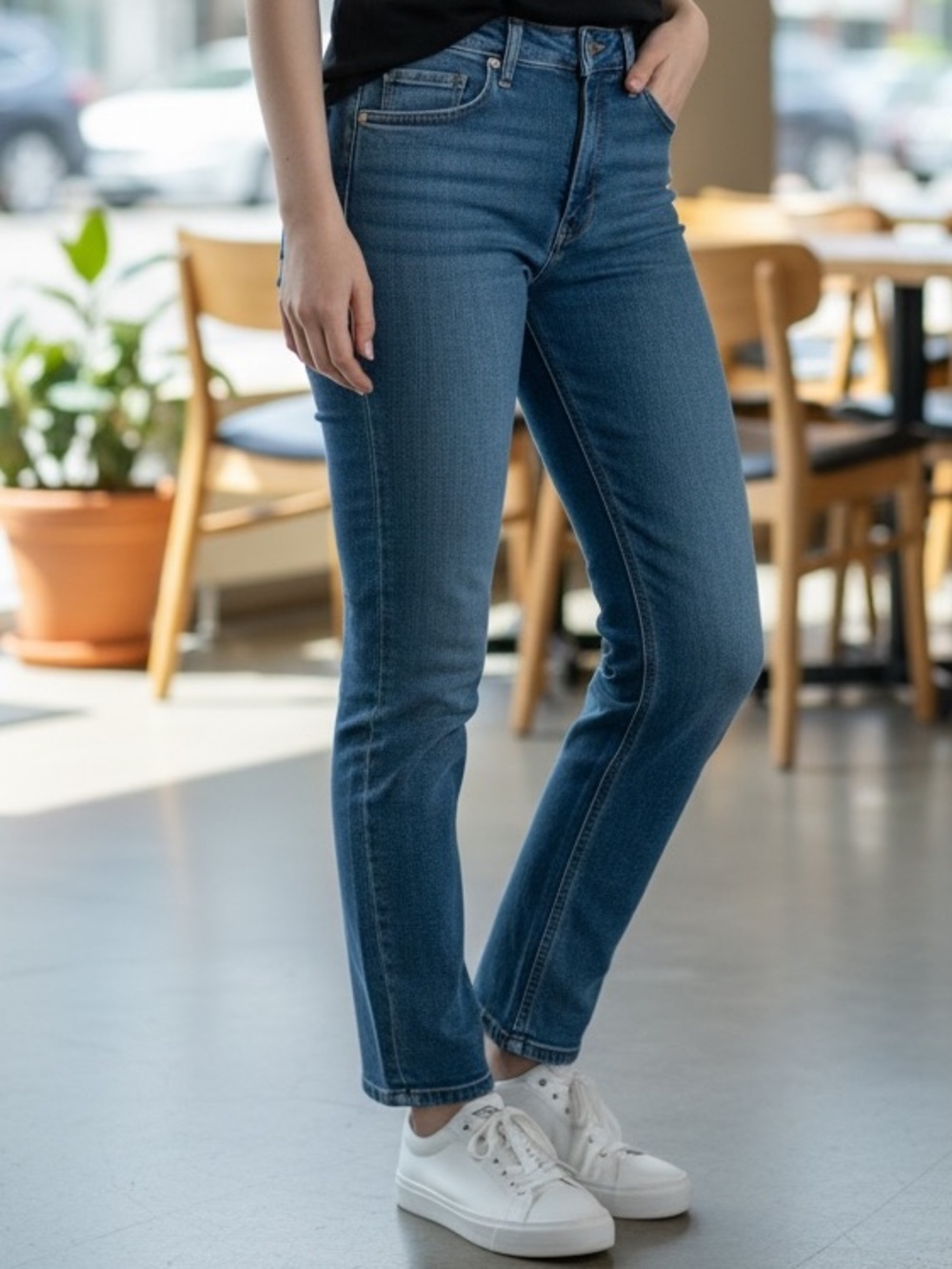 Nobody Mid-Rise Denim Jeans - Picture 2 of 11